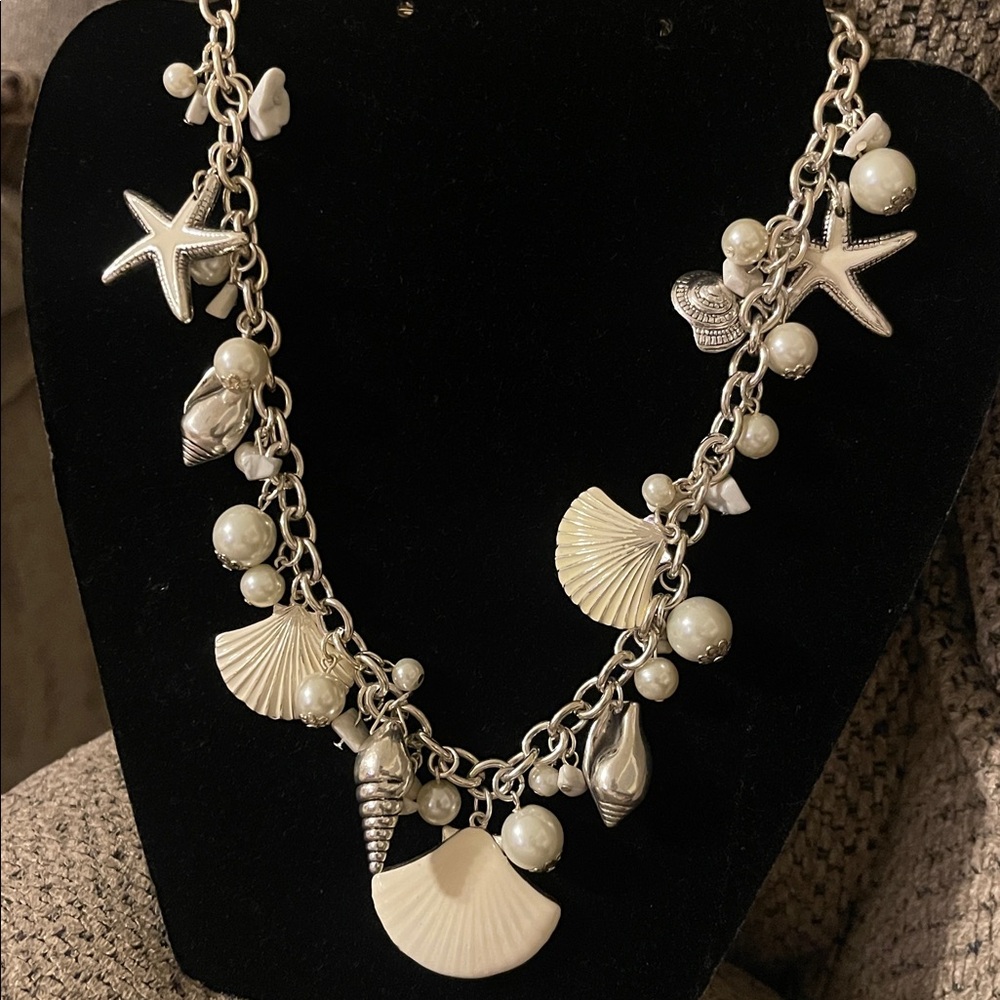 Silver Tone Seashell Charm Necklace
